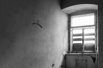 URBEX | Jánské Koupele | Osamělý věšák