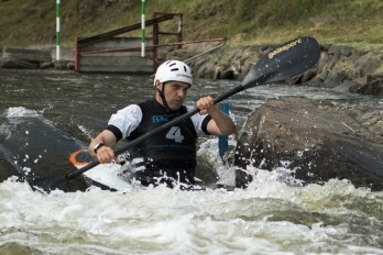 Reportáž | Sportovní | Vodní slalom