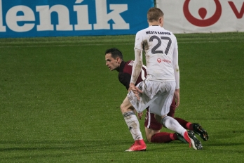 Reportáž | Sportovní | Fotbal - Karviná vs. Sparta
